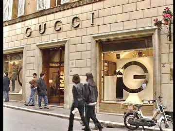 gucci chiude in svizzera|negozio gucci vicino a me.